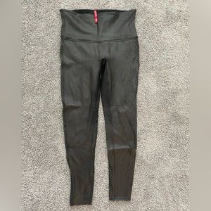 SPANX Black Faux Leather Leggings - like new! size XL